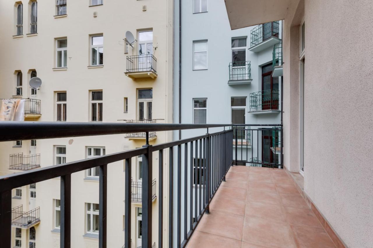 Luxury Riverside Apartments In The Center Of Praga Exterior foto